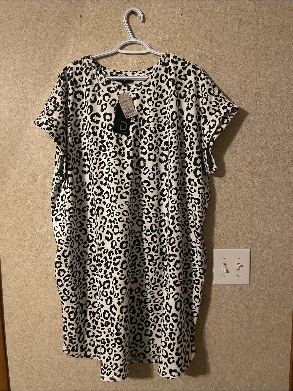 Fred David Black and White Leopard Print Shift Dress